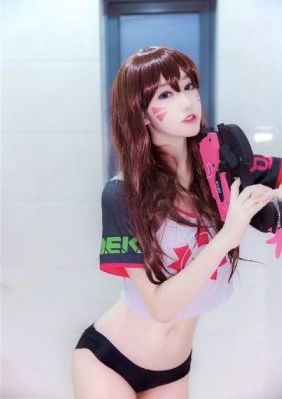 亚洲暴爽av人人爽日日碰_蓝光高清在线
